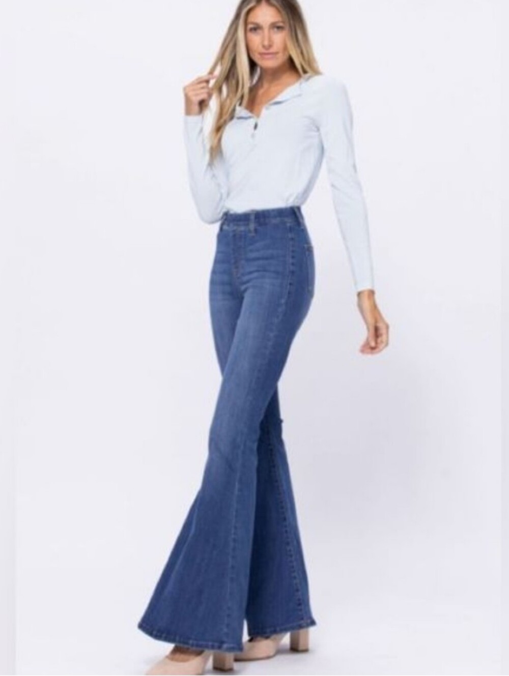 Judy Blue Super Pull On Flare Jeans Size 13/31